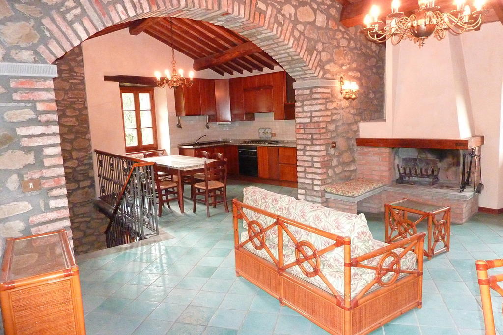 קורטונה Villa Giarradea חדר תמונה