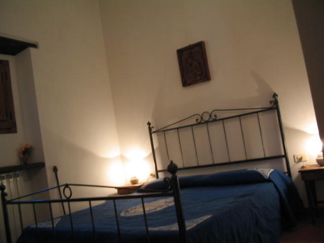 קורטונה Villa Giarradea חדר תמונה