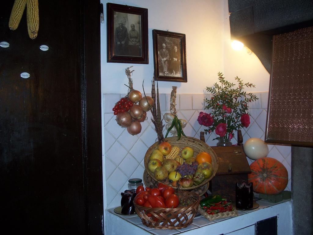 קורטונה Villa Giarradea חדר תמונה