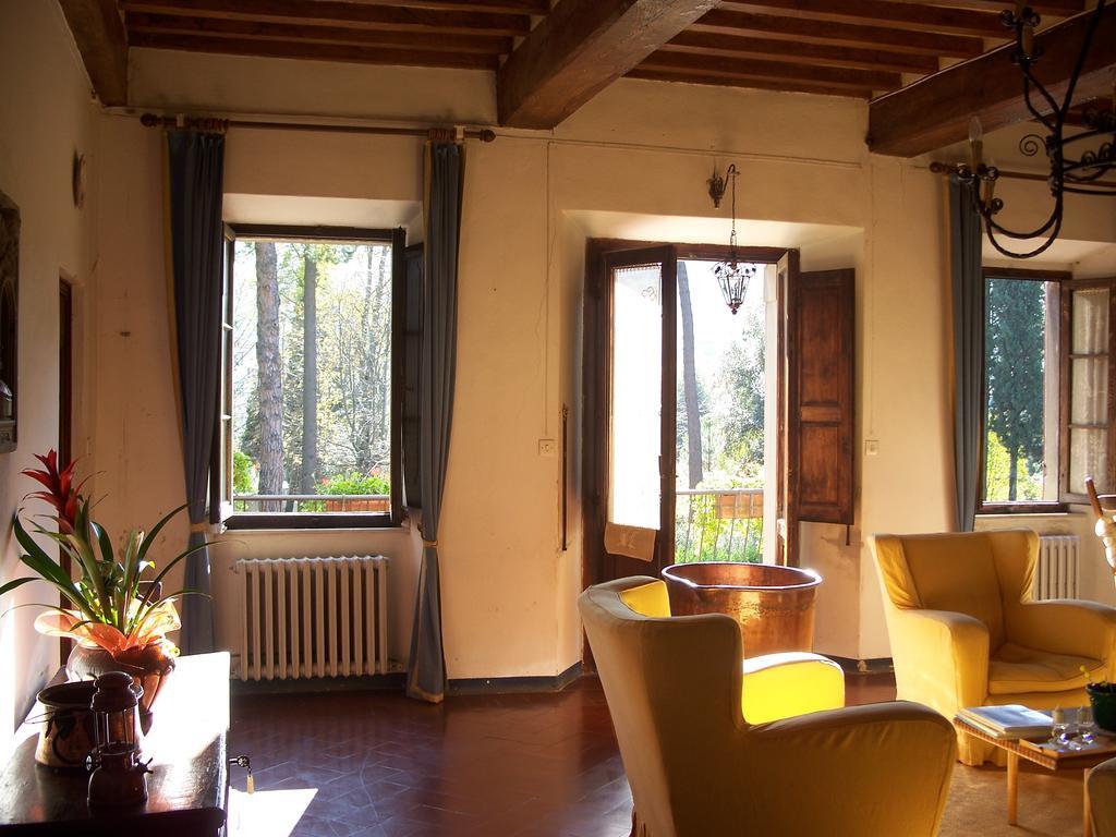 קורטונה Villa Giarradea חדר תמונה
